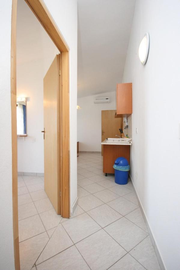 Apartments With A Parking Space Bosana, Pag - 6460 Exterior foto